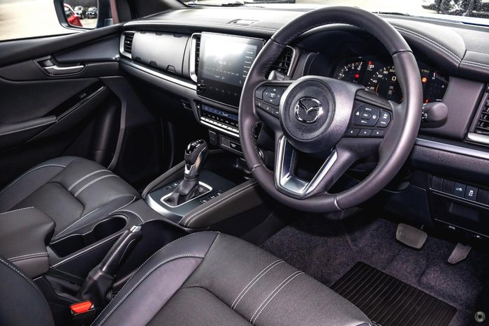 2025 Mazda BT-50 GT
