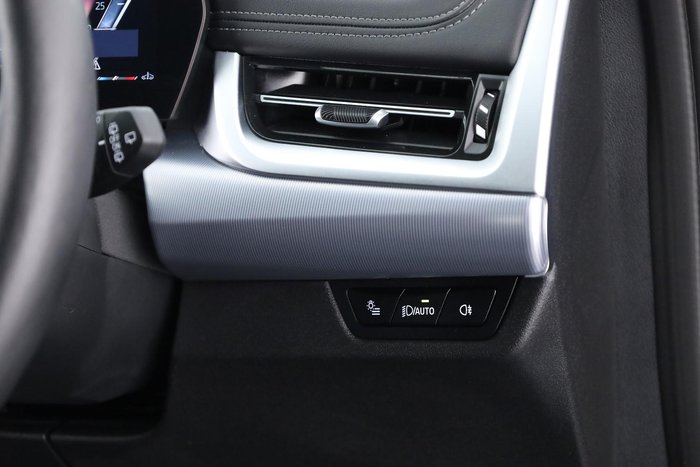 2025 BMW X1 xDrive20i M Sport