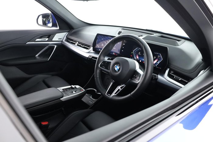 2025 BMW X1 xDrive20i M Sport