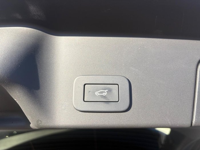 2024 Land Rover Range Rover Evoque P250 Dynamic SE