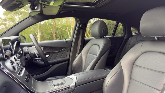 2020 Mercedes-Benz GLC-Class GLC300