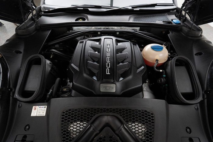 2015 Porsche Macan