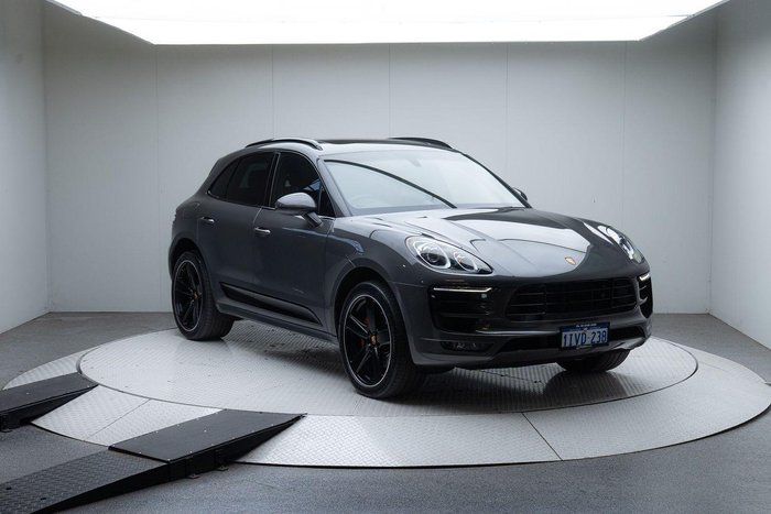 2015 Porsche Macan