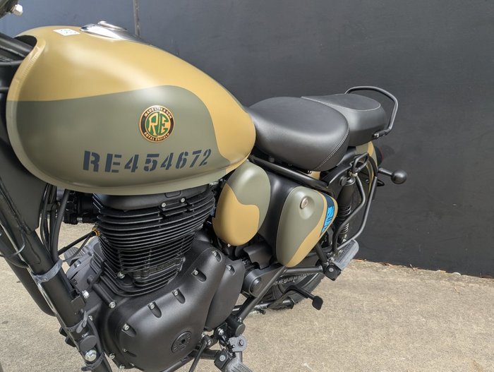 2026 Royal Enfield (see Also Enfiel 2026 Royal Enfield (see Also Enfiel 350CC CLASSIC 350 SIGNALS Road