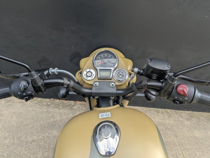 2026 Royal Enfield (see Also Enfiel 2026 Royal Enfield (see Also Enfiel 350CC CLASSIC 350 SIGNALS Road