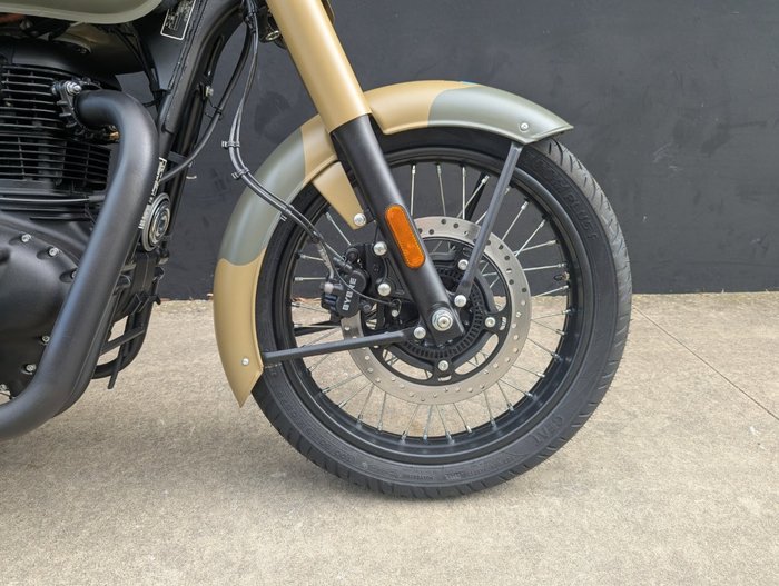 2026 Royal Enfield (see Also Enfiel 2026 Royal Enfield (see Also Enfiel 350CC CLASSIC 350 SIGNALS Road