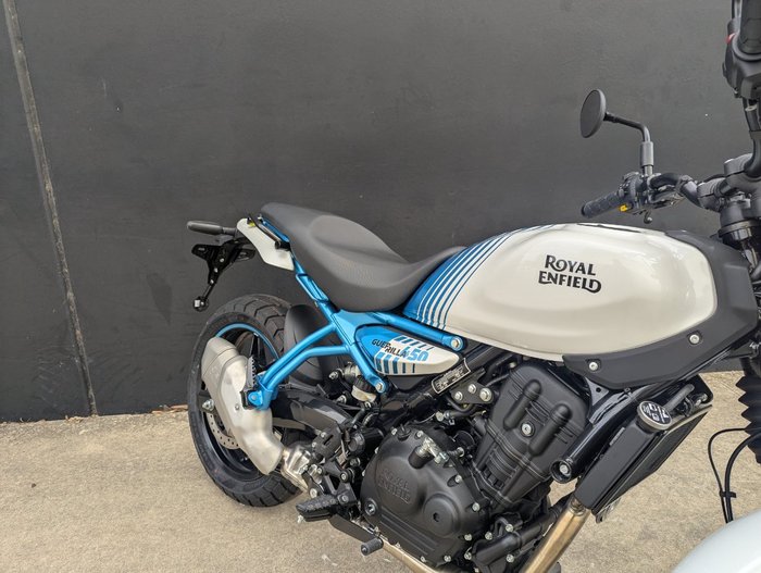 2025 Royal Enfield (see Also Enfiel GUERILLA 450 BLUE