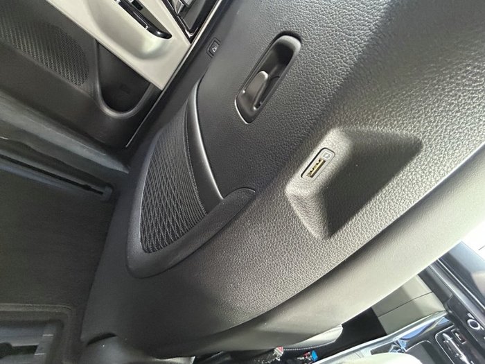 2021 KIA CARNIVAL SLI
