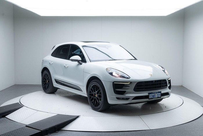 2016 Porsche Macan GTS