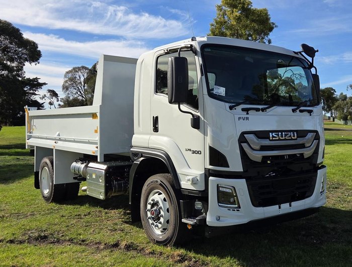 2026 Isuzu F Series FVR 170-300 AT R47