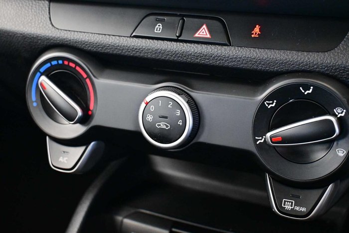 2024 Kia Stonic S