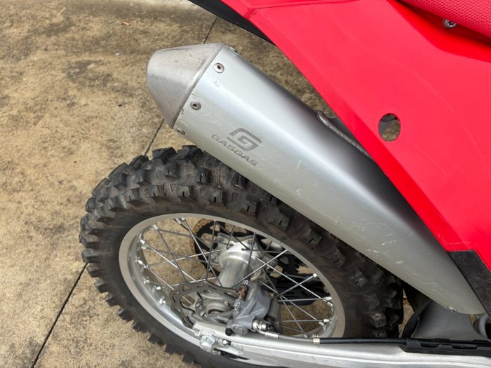 2022 Gas Imports EC 300 Red