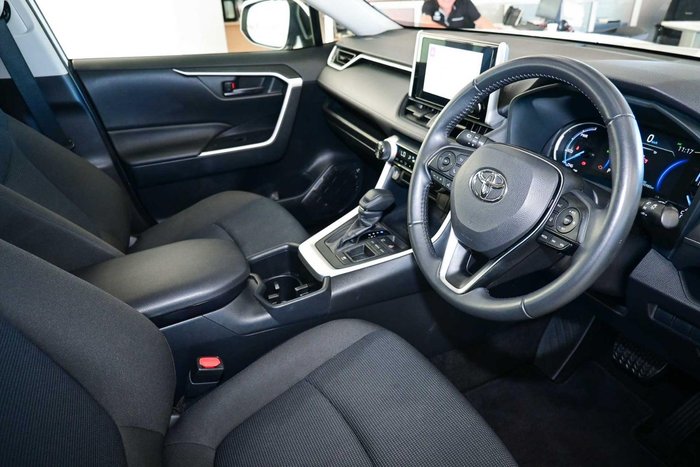 2024 Toyota RAV4 GX