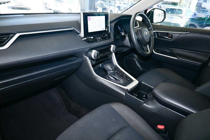 2024 Toyota RAV4 GX