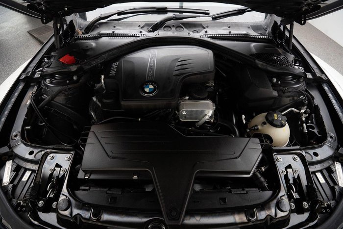 2015 BMW 3 Series 320i M Sport