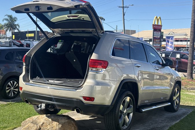 2015 JEEP GRAND CHEROKEE LIMITED (4x4)