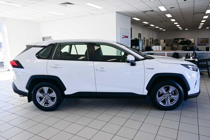 2024 Toyota RAV4 GX