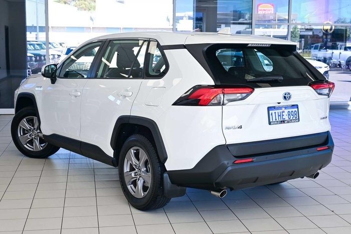 2024 Toyota RAV4 GX
