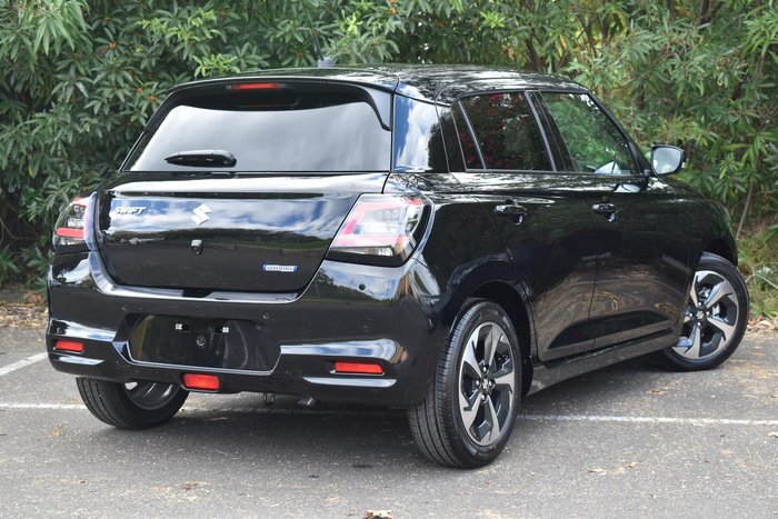 2026 Suzuki Swift Hybrid GLX