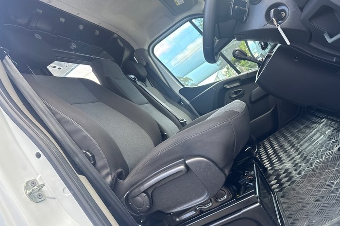 2024 Renault Master Pro 110kW