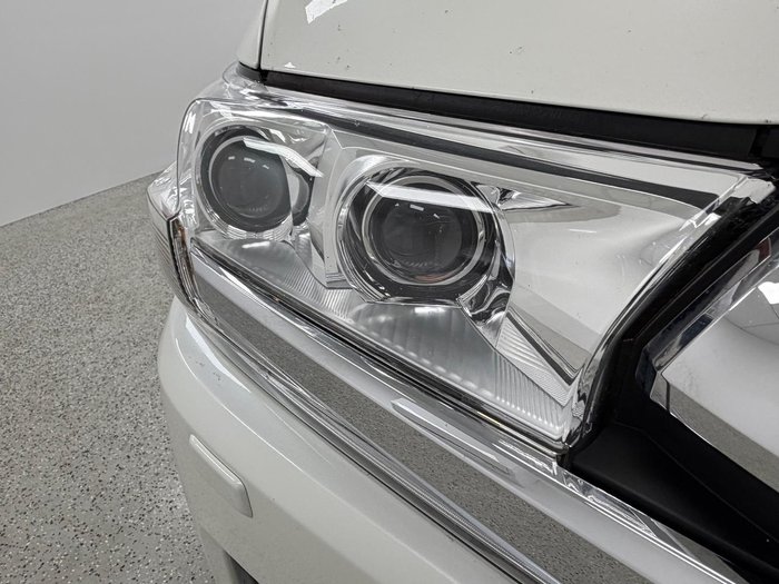 2020 Toyota Landcruiser VX VDJ200R 4X4 Dual Range