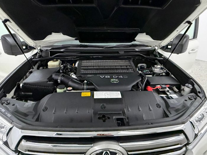 2020 Toyota Landcruiser VX VDJ200R 4X4 Dual Range
