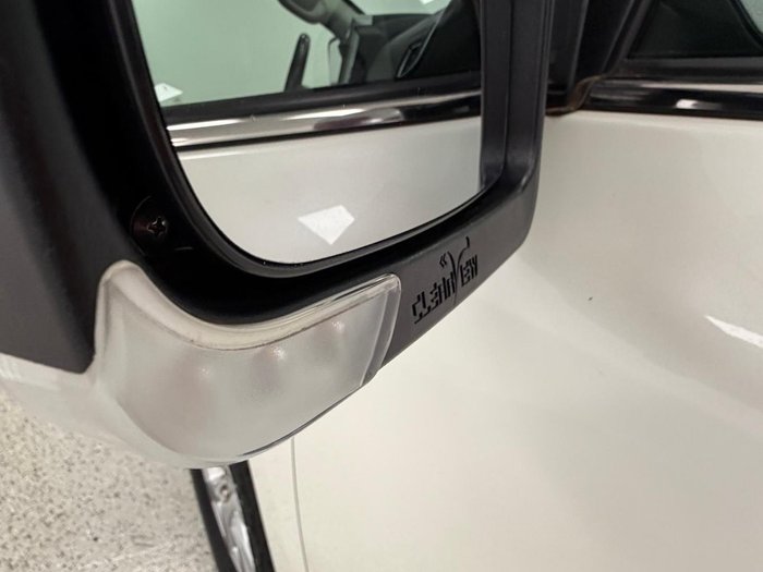 2020 Toyota Landcruiser VX VDJ200R 4X4 Dual Range