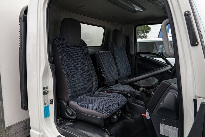 2023 Isuzu N Series NNR 45-150