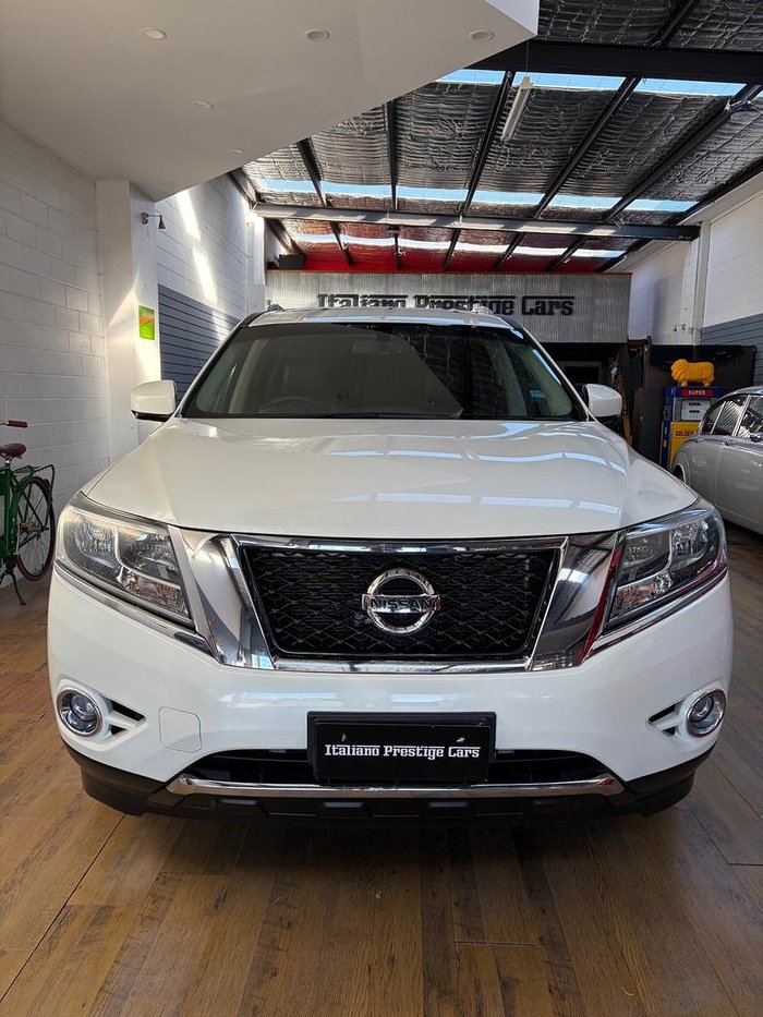2015 Nissan Pathfinder ST-L