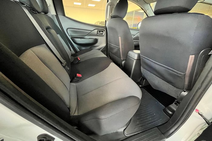 2019 Mitsubishi Triton GLX