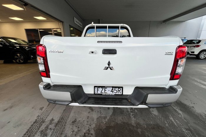 2019 Mitsubishi Triton GLX