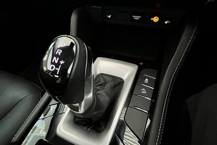 2023 Isuzu MU-X LS-T