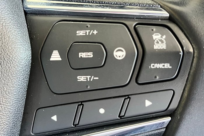 2023 Isuzu MU-X LS-T