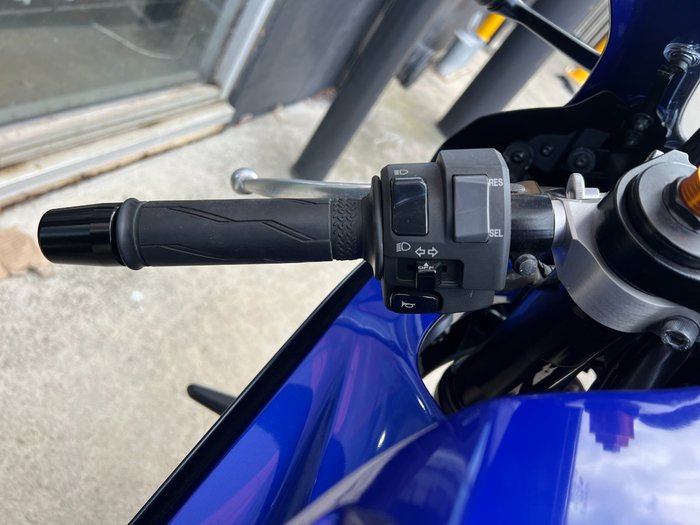 2021 Yamaha YZF-R7LA BLUE