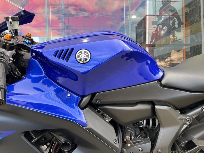 2021 Yamaha YZF-R7LA BLUE