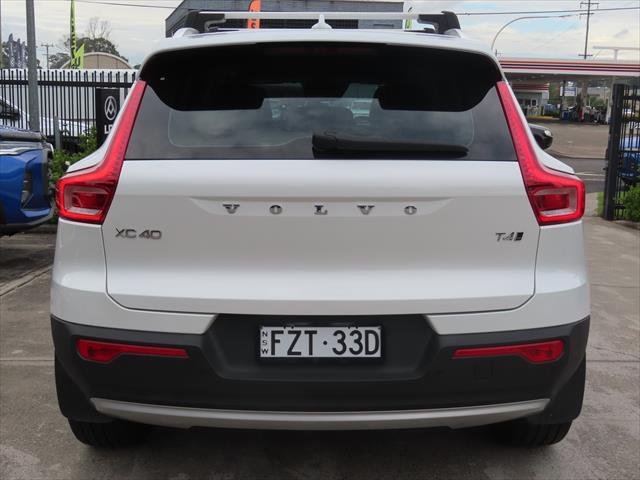 2022 Volvo XC40 T4 Inscription
