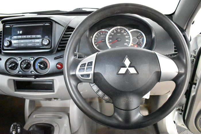 2014 Mitsubishi Triton GL