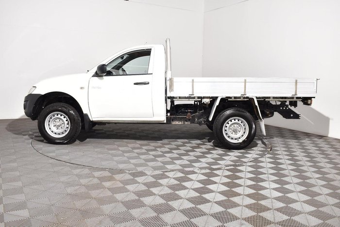 2014 Mitsubishi Triton GL