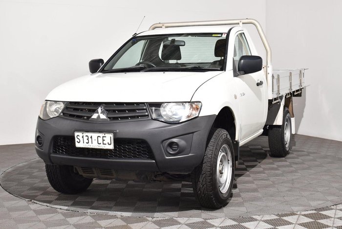 2014 Mitsubishi Triton GL
