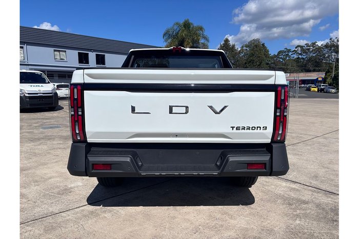 2025 LDV Terron 9 Origin EKK1C AWD Blanc White (1D)
