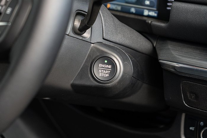 2025 Ford Everest Black Edition