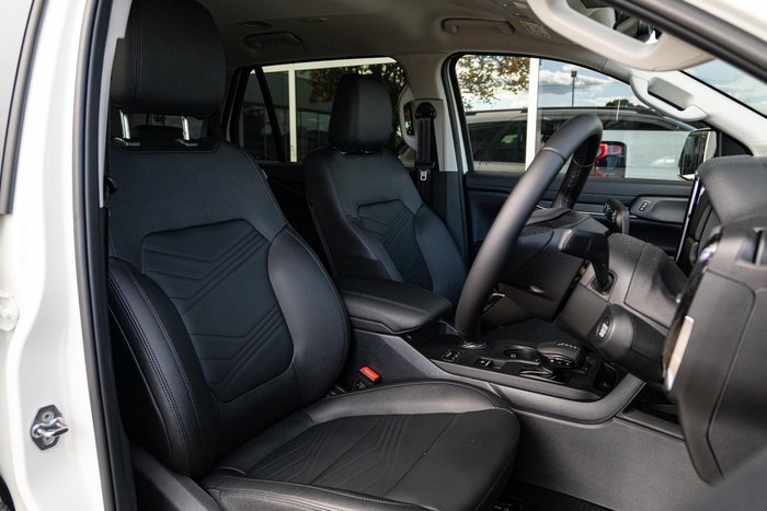 2025 Ford Everest Black Edition