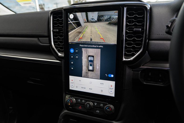 2025 Ford Everest Black Edition