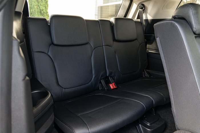 2025 Ford Everest Black Edition