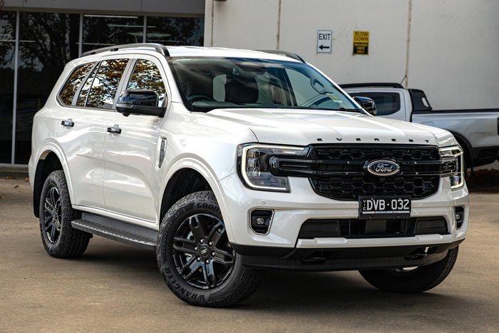 2025 Ford Everest Black Edition