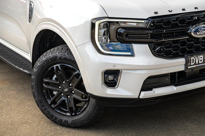 2025 Ford Everest Black Edition