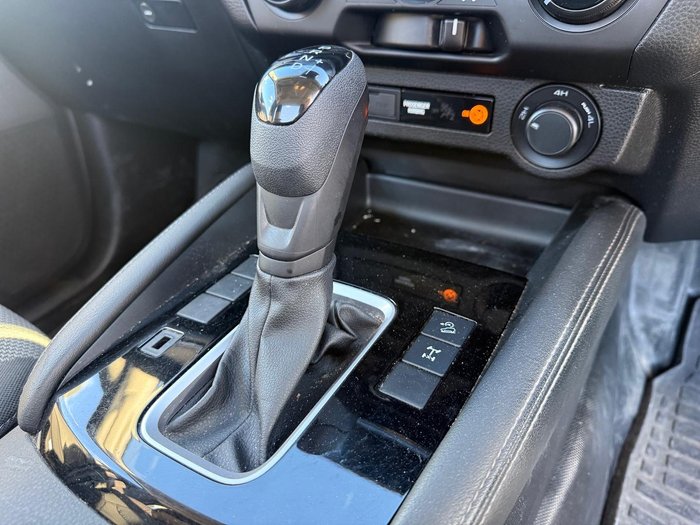 2023 Mazda BT-50 XT