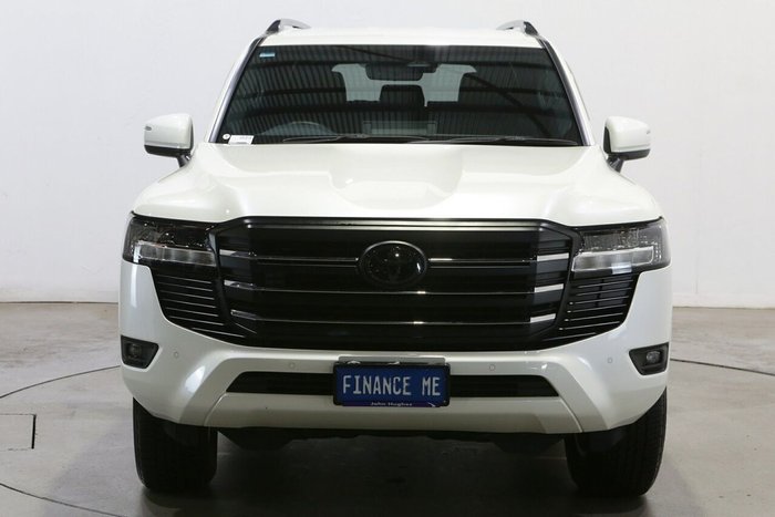 2025 Toyota Landcruiser GXL