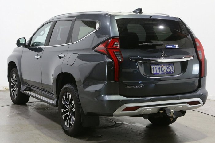 2020 Mitsubishi Pajero Sport GLS