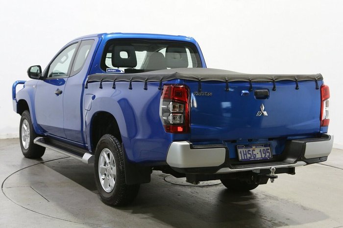 2022 Mitsubishi Triton GLX+
